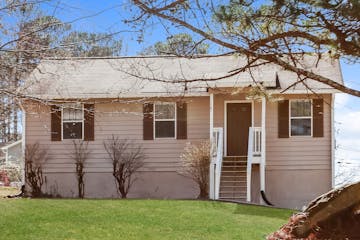 1181 Timbercrest Lawrenceville, GA 30045